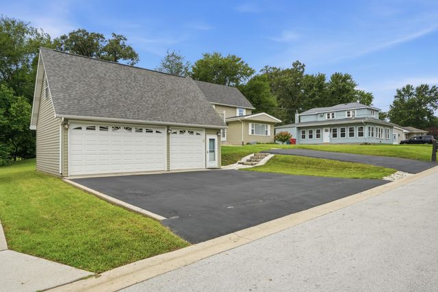14750 Dewey Street, Cedar Lake, IN 46303