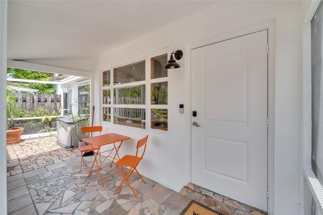 841 SW 11th Ct, Fort Lauderdale, FL 33315