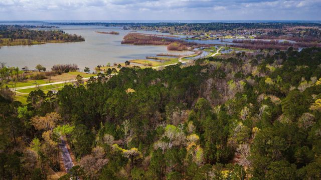160 Triple Creek Drive, Livingston, TX 77351