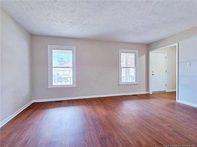 6811 Mangrove Drive, Fayetteville, NC 28314