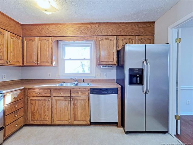 6811 Mangrove Drive, Fayetteville, NC 28314