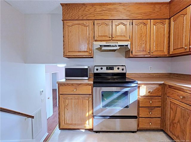 6811 Mangrove Drive, Fayetteville, NC 28314