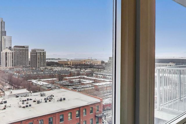 1600 S Indiana Avenue 1303, Chicago, IL 60616