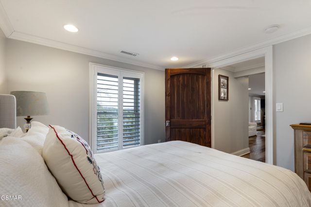 1965 McCroskey Lane, Sevierville, TN 37876
