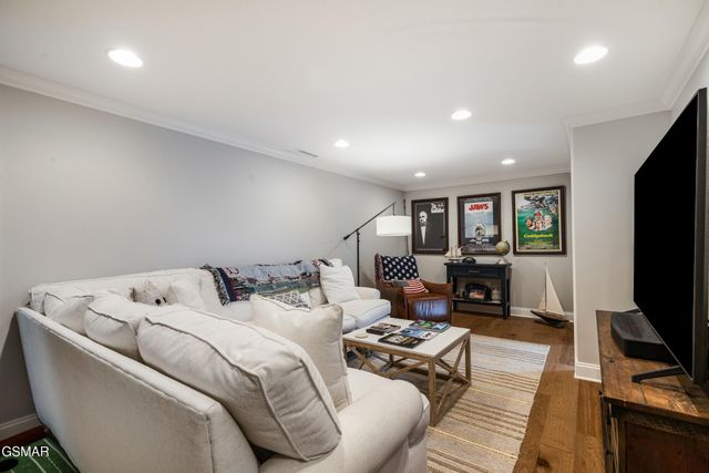 1965 McCroskey Lane, Sevierville, TN 37876