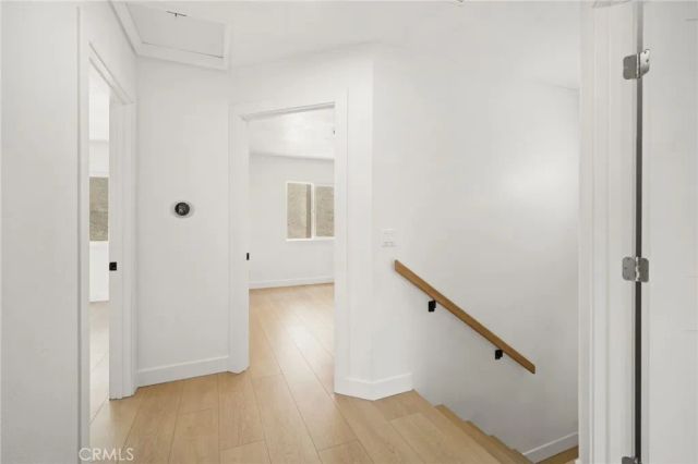 7010 Lennox Avenue, Van Nuys, CA 91405