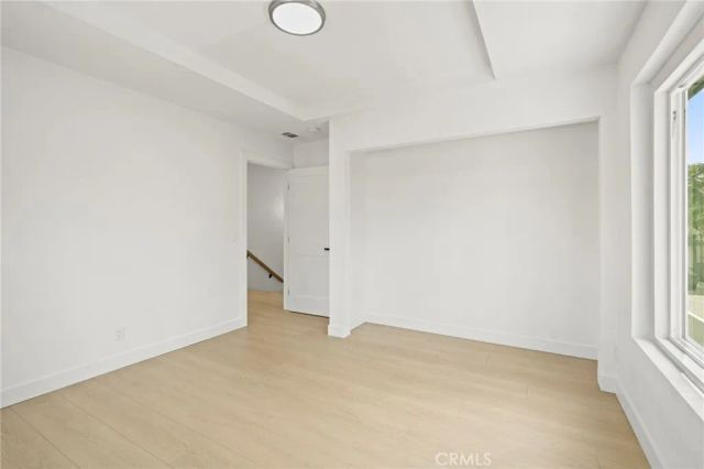 7010 Lennox Avenue, Van Nuys, CA 91405