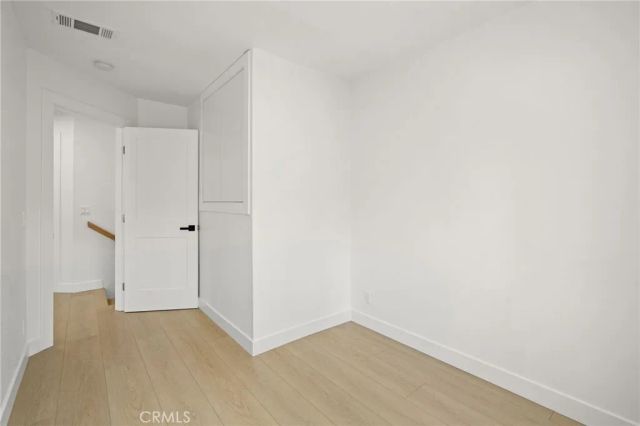 7010 Lennox Avenue, Van Nuys, CA 91405