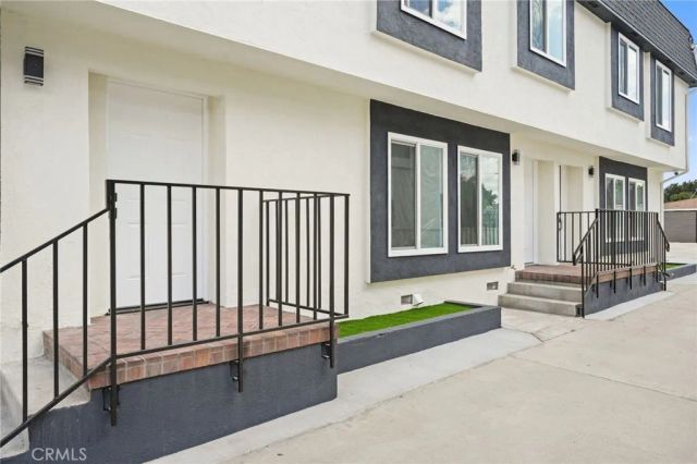 7010 Lennox Avenue, Van Nuys, CA 91405