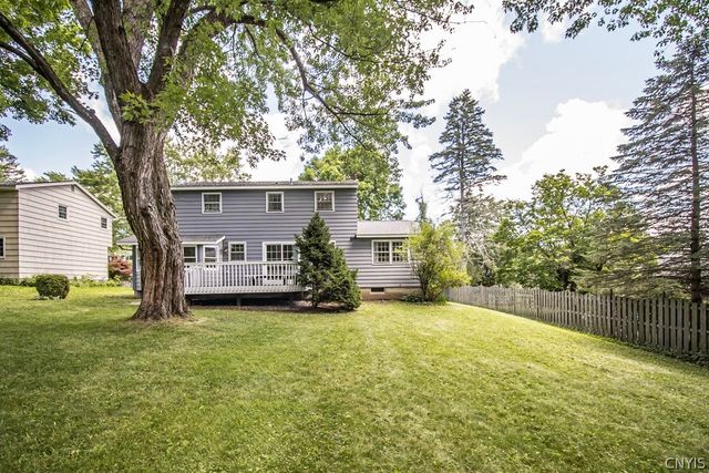 4877 Edgeworth Drive, Manlius, NY 13104