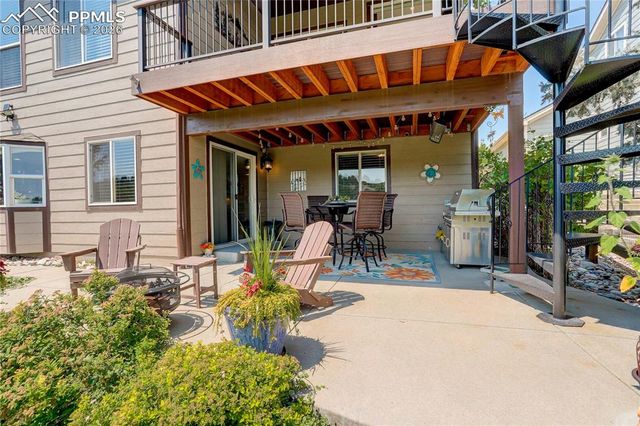 1118 Berganot Trail, Castle Pines, CO 80108