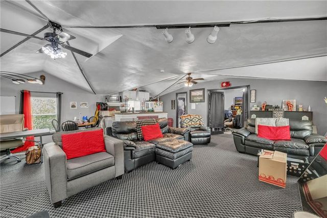 245 Fernwood Farms RD, Chesapeake, VA 23320