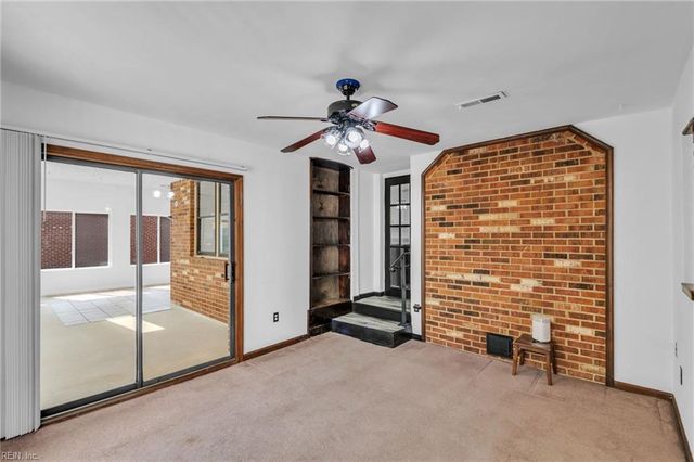 245 Fernwood Farms RD, Chesapeake, VA 23320