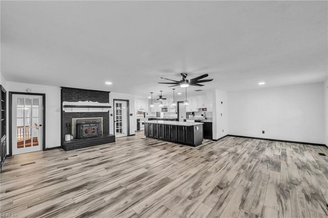 245 Fernwood Farms RD, Chesapeake, VA 23320