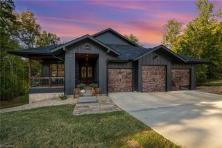 2586 High Meadow Drive, Asheboro, NC 27205