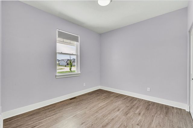 3082 Charissas Place, Bettendorf, IA 52722