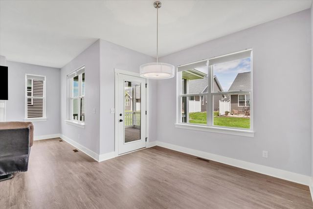 3082 Charissas Place, Bettendorf, IA 52722