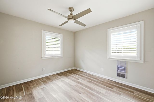 141 S Cardinal Drive S, Wilmington, NC 28403