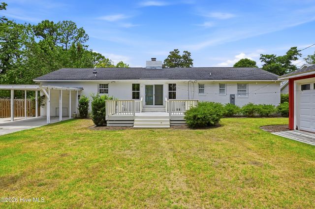 141 S Cardinal Drive S, Wilmington, NC 28403