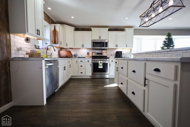 100 Logan Lane, Corning, AR 72422