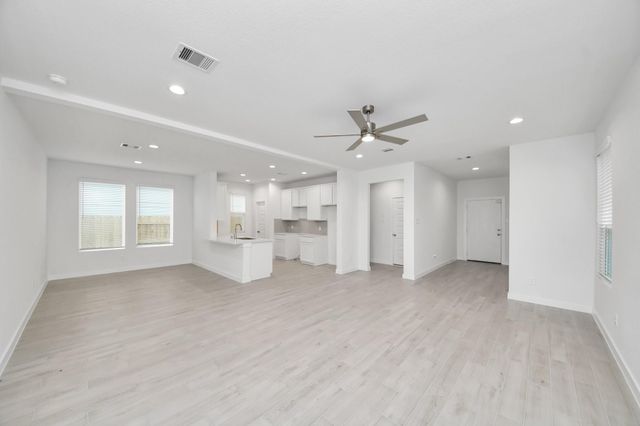 5838 Madison Trail Drive, Richmond, TX 77469