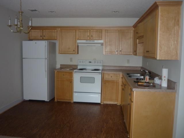 1113-4 Kelly Drive, Hinesville, GA 31313