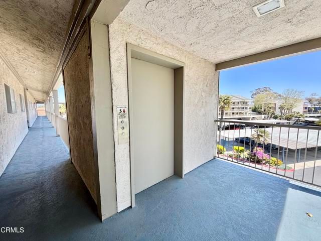 703 Reef Circle, Port Hueneme, CA 93041