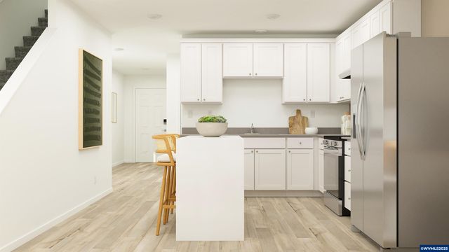 1390 NW Laura Vista Dr, Albany, OR 97321