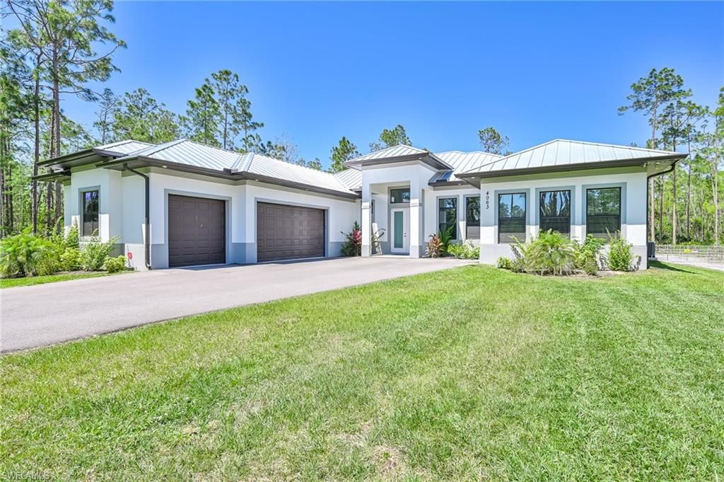 4063 8th AVE NE, NAPLES, FL 34120 — exterior