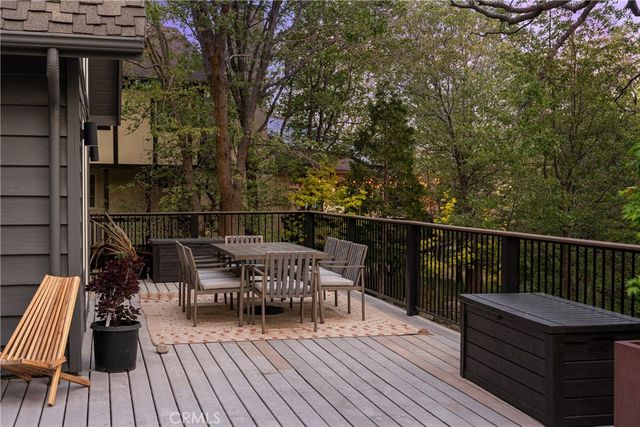28001 North Bay, Lake Arrowhead, CA 92352