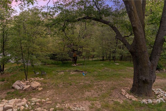 28001 North Bay, Lake Arrowhead, CA 92352