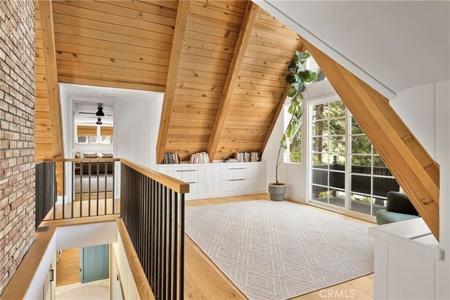 28001 North Bay, Lake Arrowhead, CA 92352