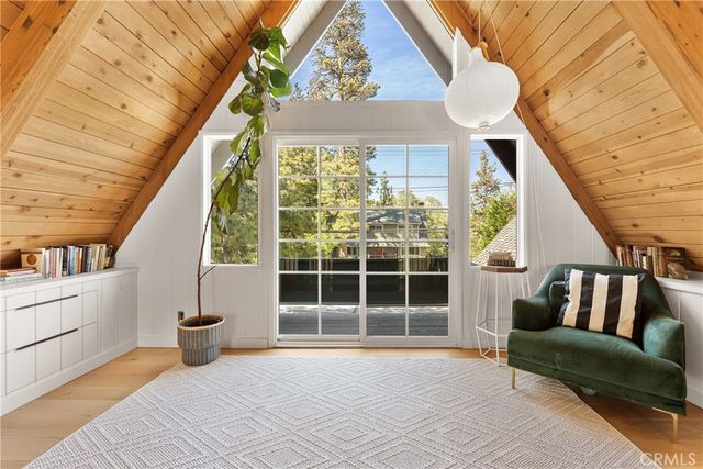 28001 North Bay, Lake Arrowhead, CA 92352