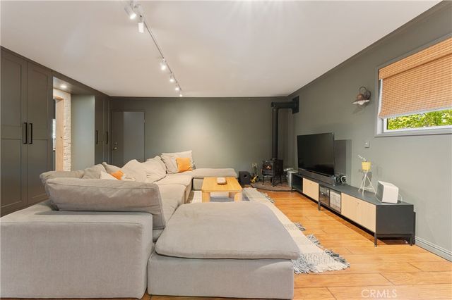 28001 North Bay, Lake Arrowhead, CA 92352