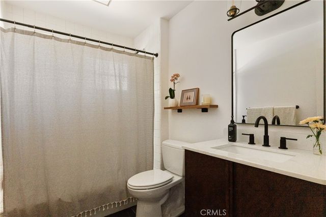 28001 North Bay, Lake Arrowhead, CA 92352