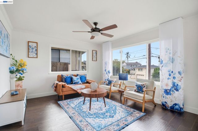3247 Revere Ave, Oakland, CA 94605