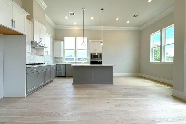 11069 Chatterton Drive, Houston, TX 77043