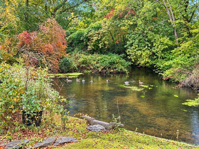 129 Village Line Road, Babylon, NY 11702