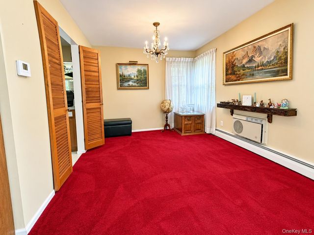 129 Village Line Road, Babylon, NY 11702
