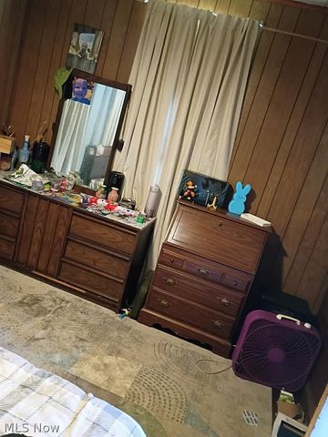 58640 Charles Street, Martins Ferry, OH 43935
