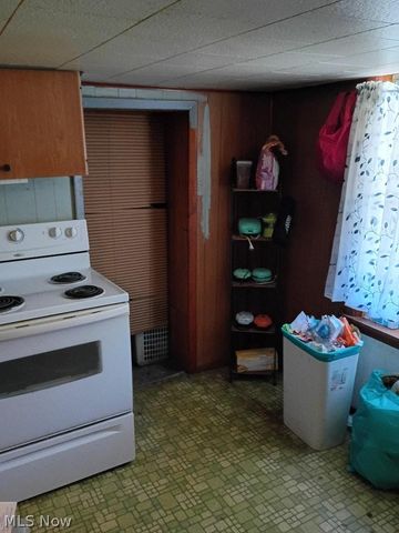 58640 Charles Street, Martins Ferry, OH 43935