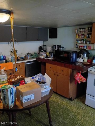 58640 Charles Street, Martins Ferry, OH 43935