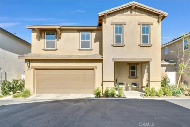 2493 Gunner Ridge Way, Rialto, CA 92377