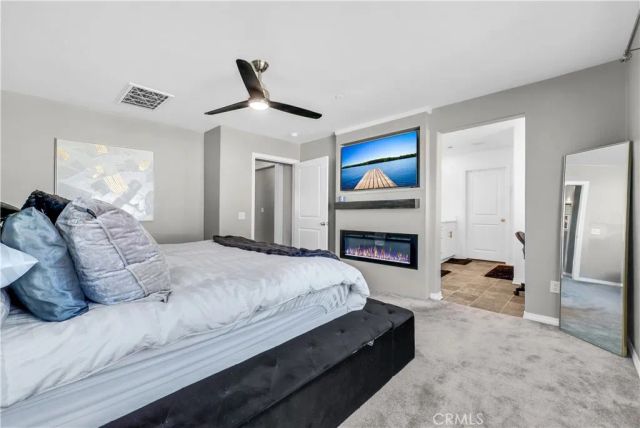 2493 Gunner Ridge Way, Rialto, CA 92377