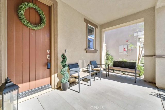 2493 Gunner Ridge Way, Rialto, CA 92377