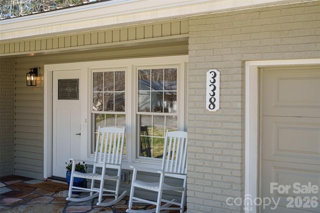 338 Hawthorne Drive, Brevard, NC 28712