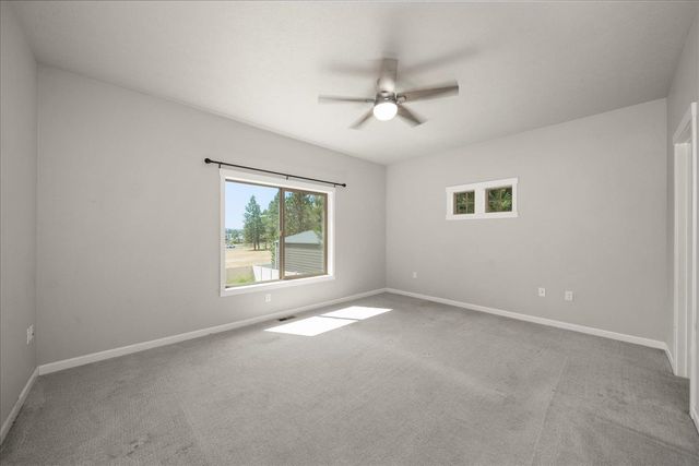 60841 Westview Dr, Nine Mile Falls, WA 99026