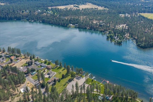 60841 Westview Dr, Nine Mile Falls, WA 99026