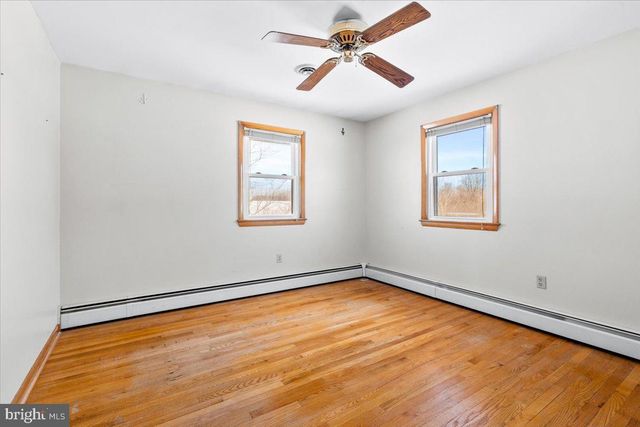 4502 GREEN VALLEY RD, Monrovia, MD 21770