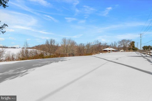 4502 GREEN VALLEY RD, Monrovia, MD 21770